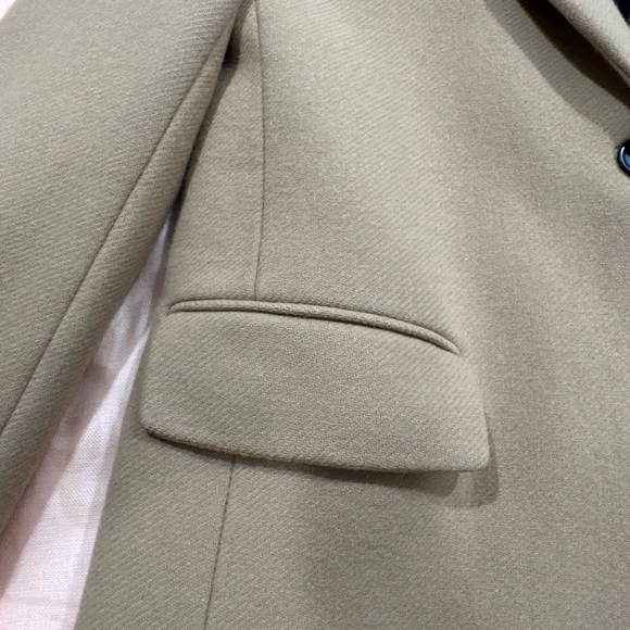 Zara Women's Classic Tan Coat - Picture 6 of 6